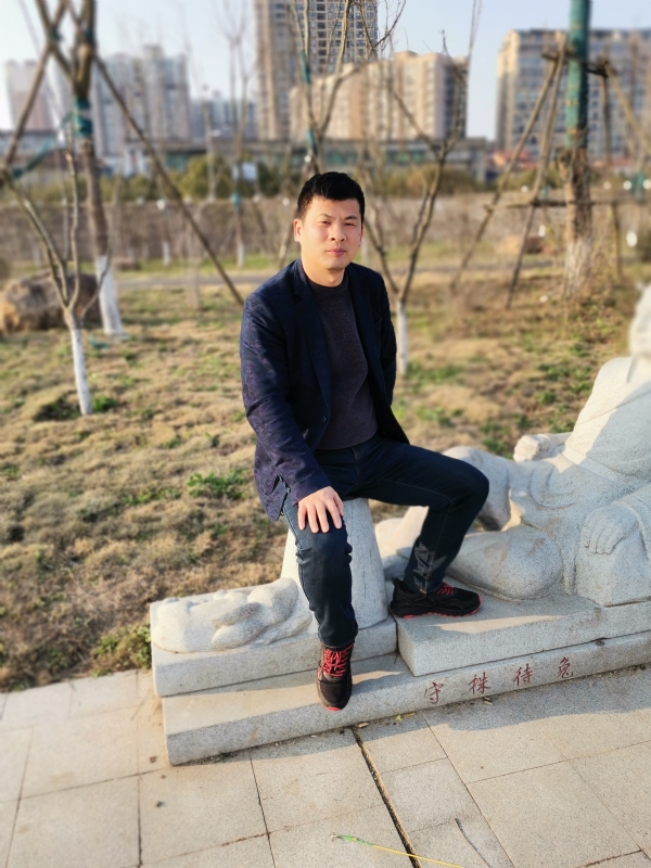 大举的第二张照片--马尾认干亲服务网